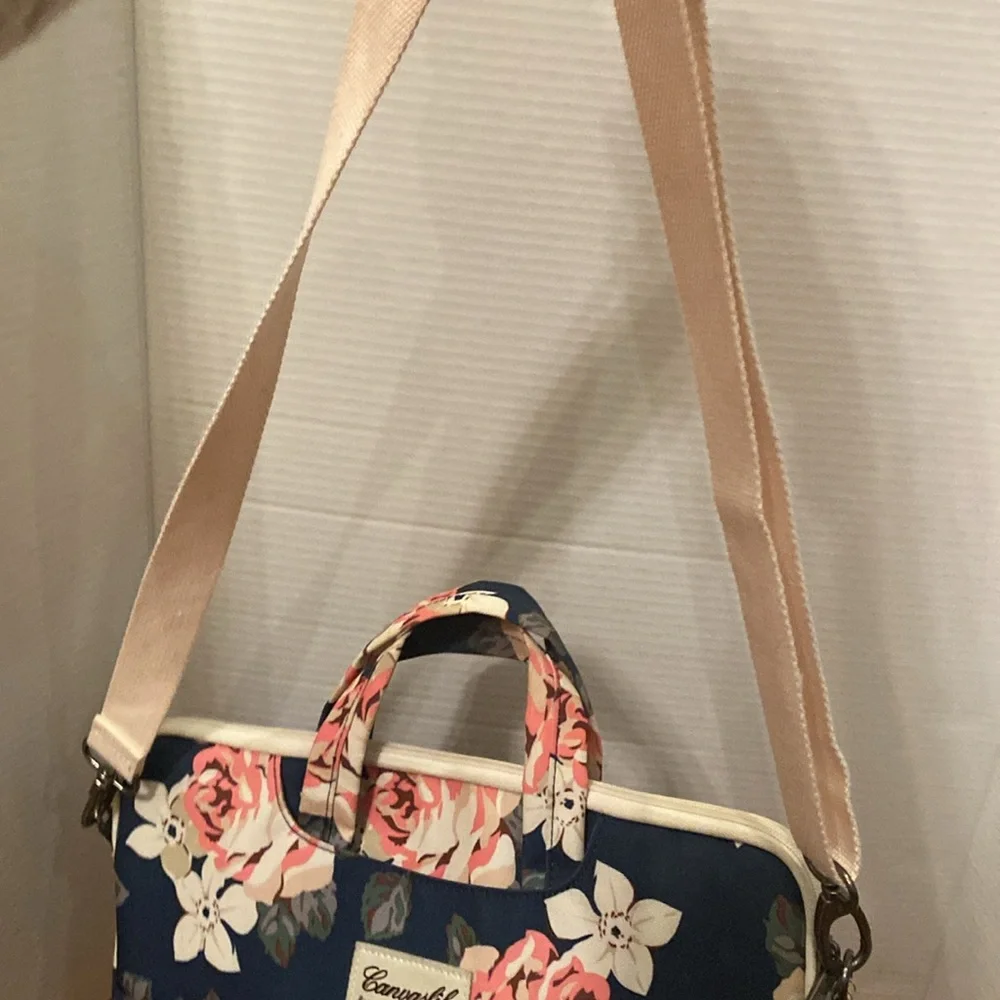 Canvaslife  white rose floral laptop shoulder messenger bag case 14.5x 10”